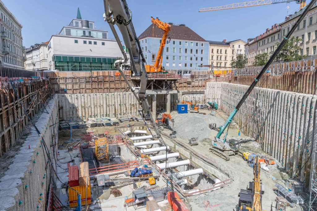 ARBEITEN AUS MÜNCHENER SAMMLUNGEN munich239550.gif
