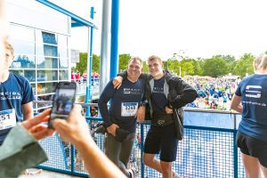 Dieses Jahr fand der 12. REWAG-Firmenlauf auf dem Gelände der Donau-Arena statt. Die Strecke verlief für unsere motivierten Kolleginnen und Kollegen der Seidl & Partner Gesamtplanung GmbH von der @dasstadtwerk.regensburg entlang der Donau in Richtung Westen und am Wendepunkt in der Paarstraße wieder zurück.